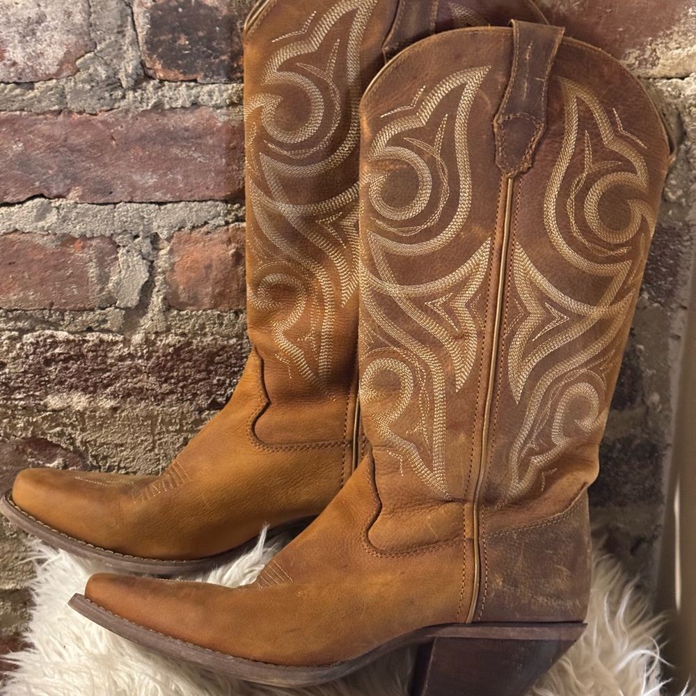 Durango Criush Cowboy boots - Like New size 9